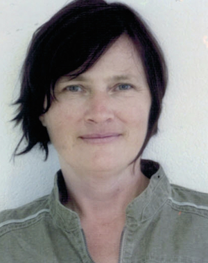  Anita Staub