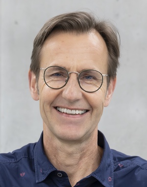 Prof. Dr. Roman Fasel