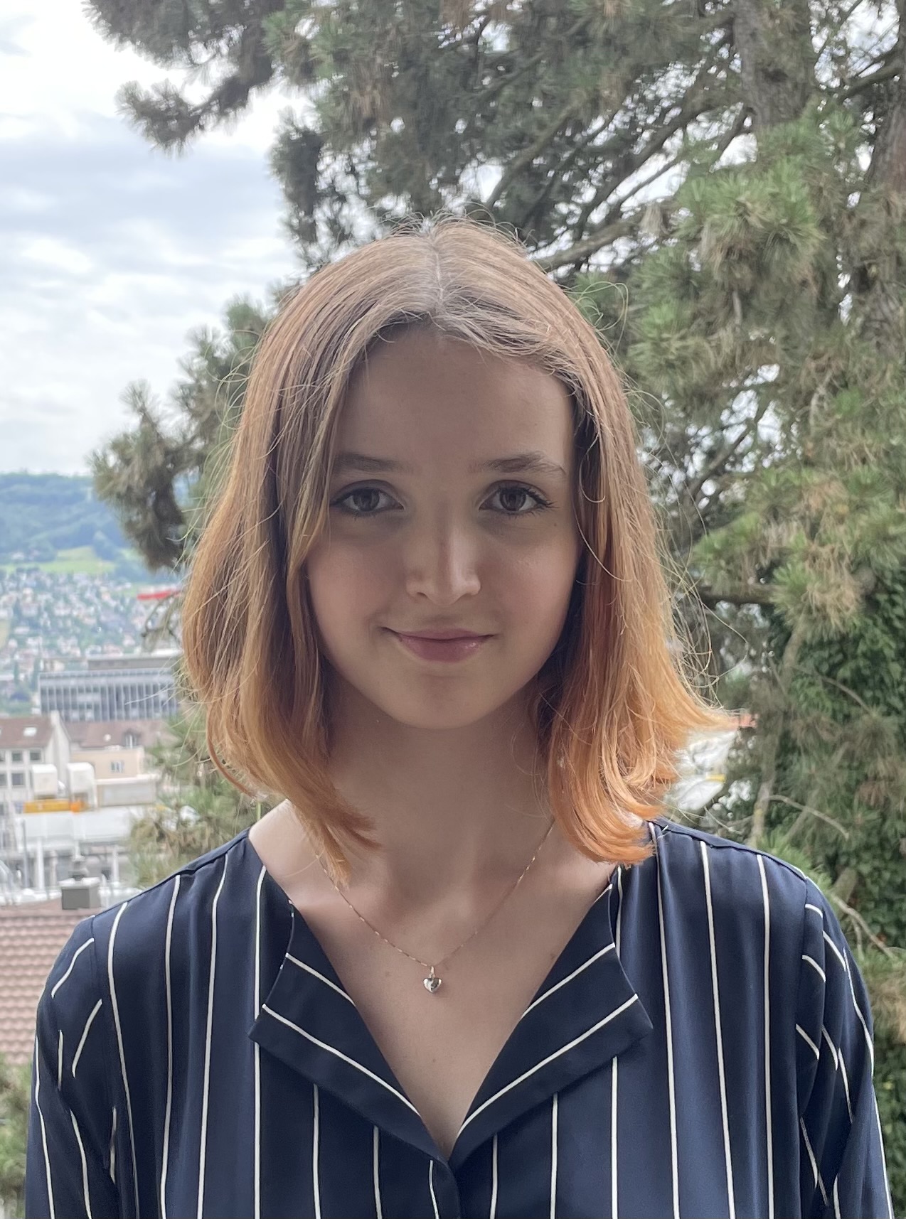  Nina Krapf