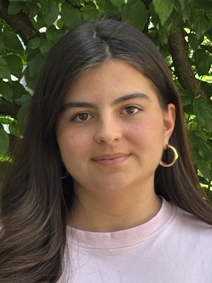  Beyza Cavusoglu
